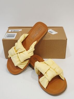 Journee Collection Kianna Light Yellow Knotted Slide Sandals